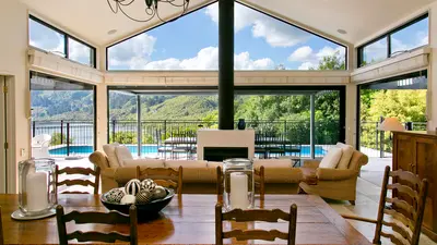 The Point Villas, Taupo, New Zealand