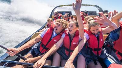 Gold Coast: 30-Minute Easter Special Thrilling Jet Blast Jet Boat Adventure with Digital Photo Pack
