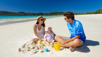 Full-Day Whitsunday Islands Cruise with Gourmet Lunch & Whitehaven Beach Experience