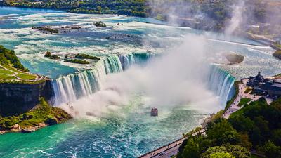 Canada Eastern Journey Highlights with Niagara Falls by Luxury Escapes Trusted Partner Tours