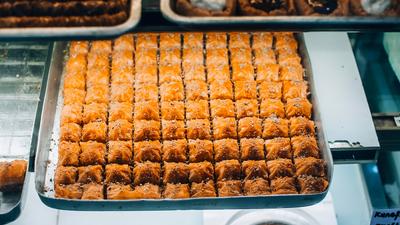 Taste the Flavours of Singapore on a Four-Hour Guided Food Tour with Tastings
