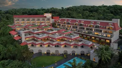 Grand Mercure Goa Candolim, Marra, India