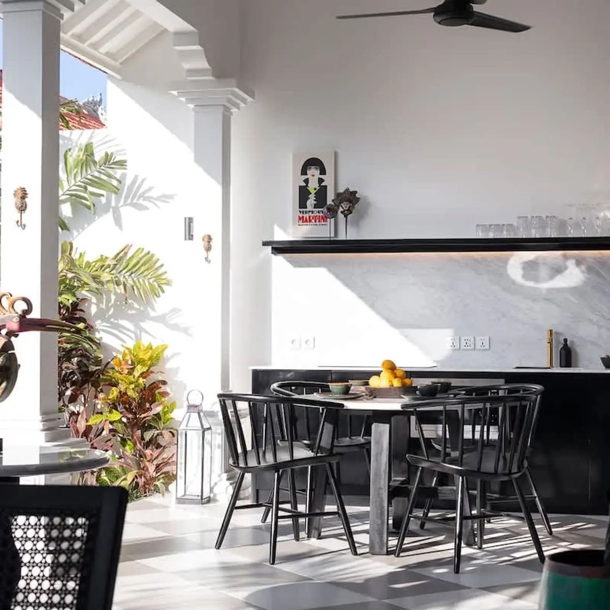 Villa Martini 1 - Walk to FINNS Beach, Dalung, Indonesia 6