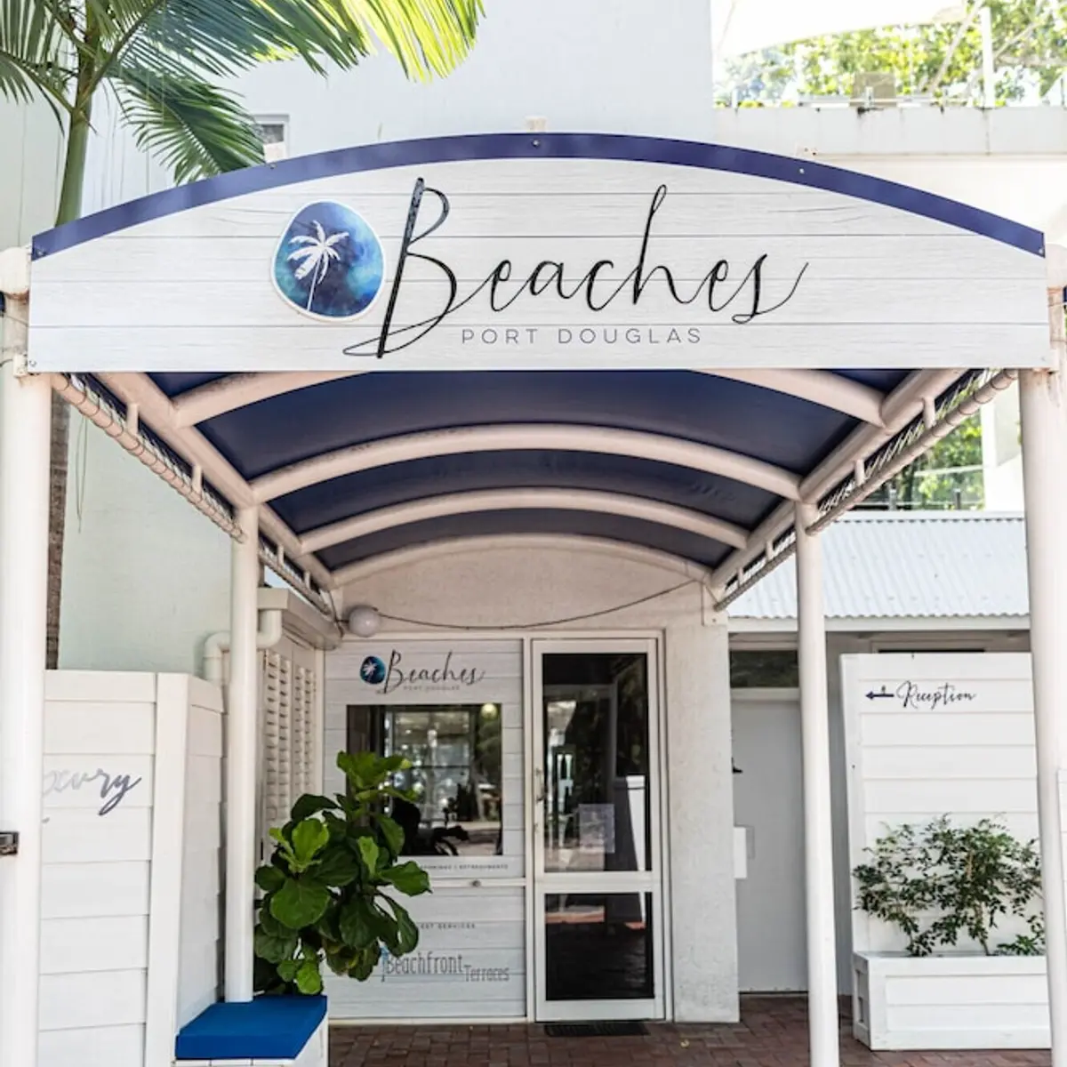 Beaches Port Douglas, Port Douglas, Australia 2