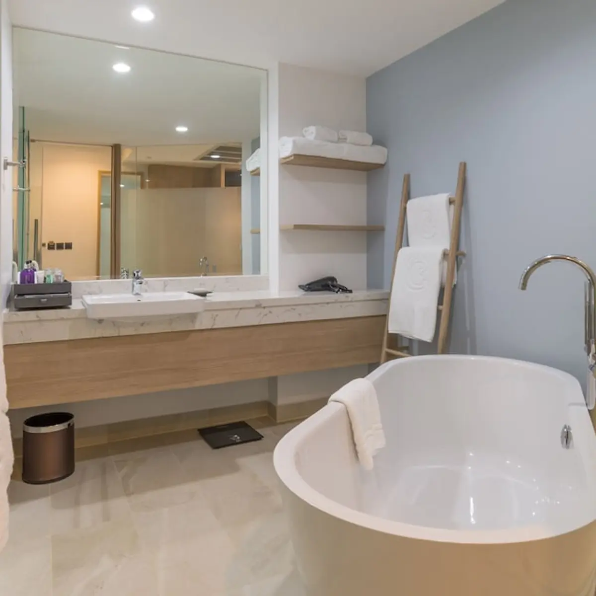 Centara Ao Nang Beach Resort & Spa Krabi, Krabi, Thailand 5