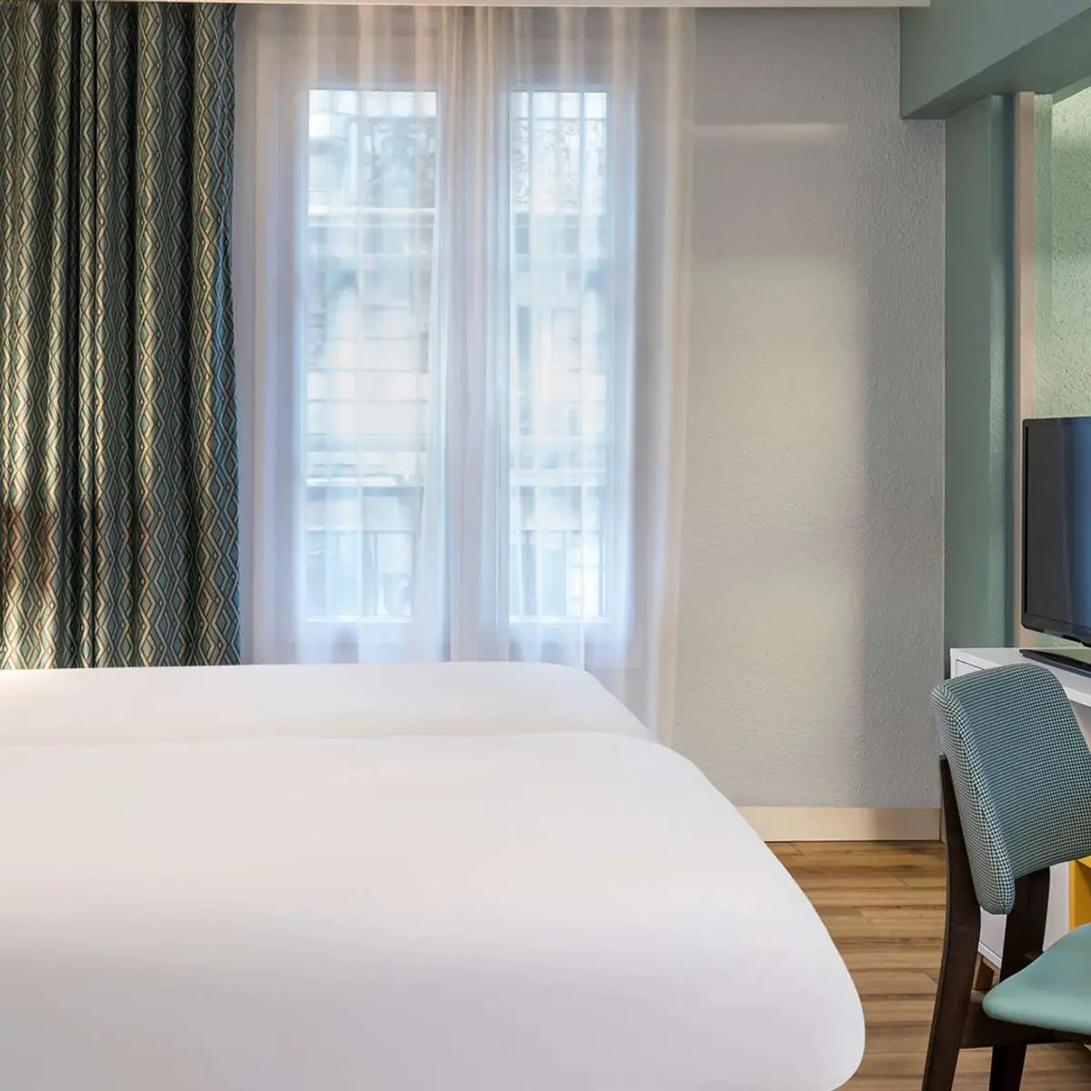 Aparthotel Adagio Paris Montmartre, Paris, France 7