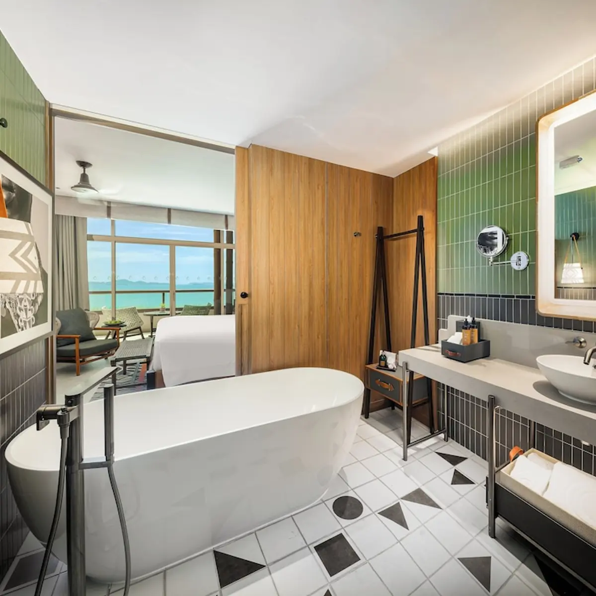 Centara Grand Mirage Beach Resort Pattaya, Pattaya, Thailand 3