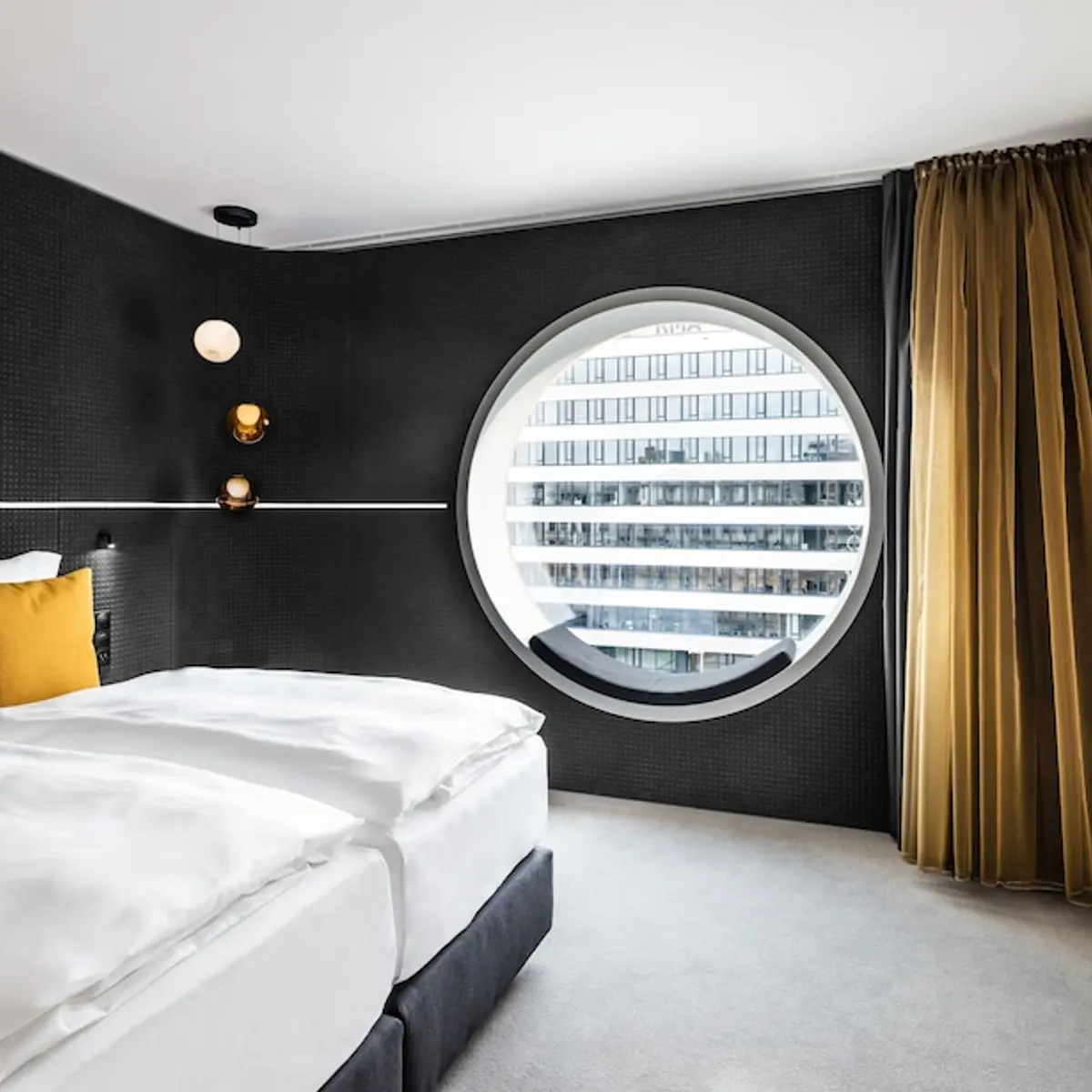 MOOONS, Vienna, Austria 5