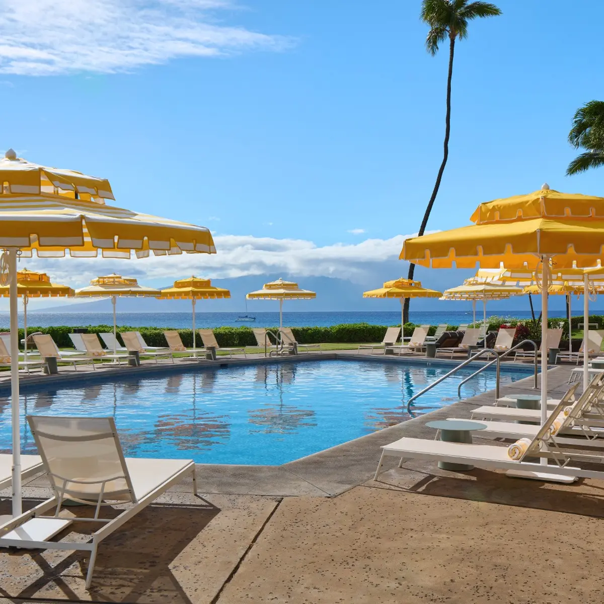 Royal Lahaina Resort & Bungalows, Hawaii, USA 8