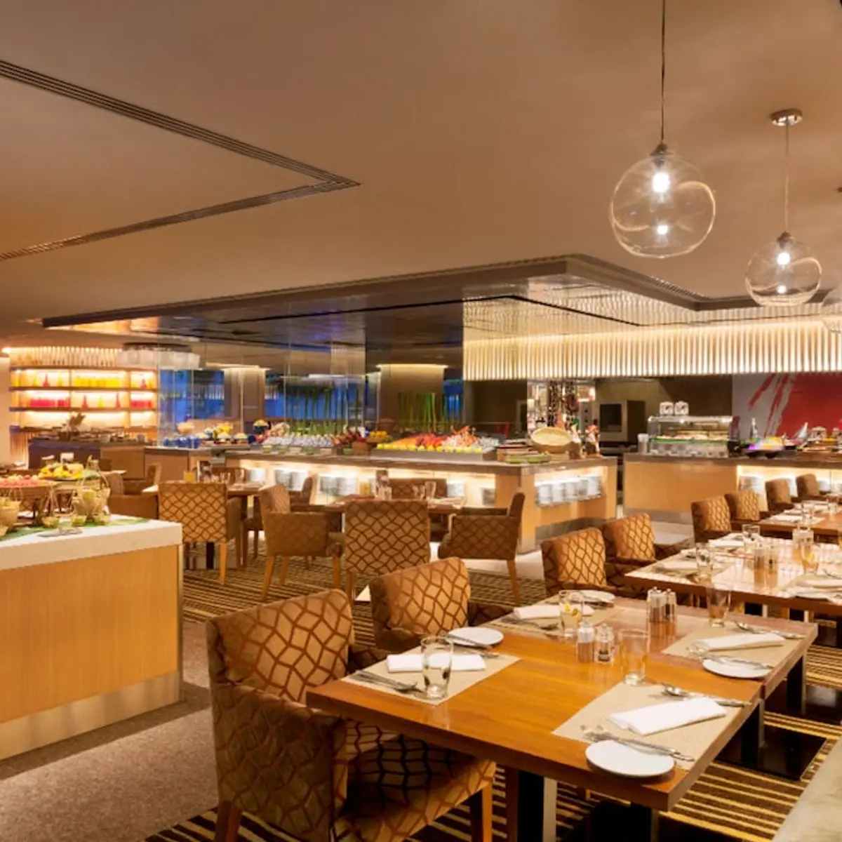 Shangri-La Bangkok, Bangkok, Thailand 8