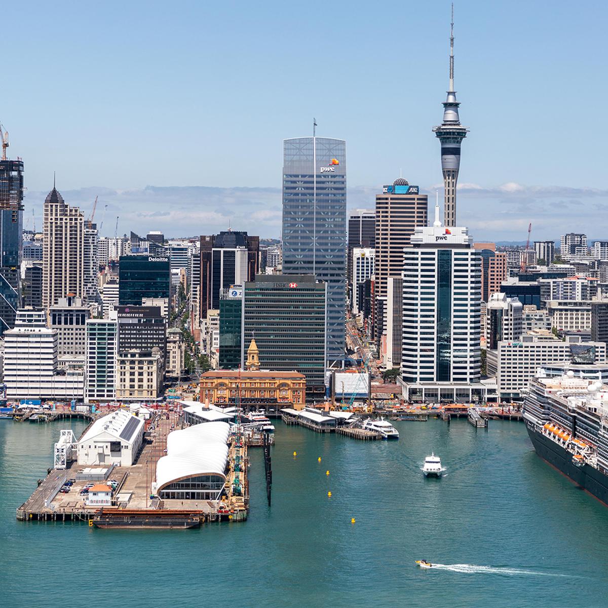 New Zealand 7-Day North Island Highlights with Waitomo Glowworm Caves & Hawke's Bay Wine Tasting by  5