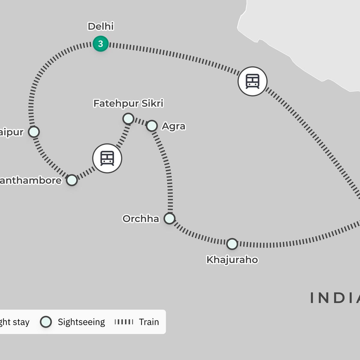Ultra Lux – Voyage ferroviaire tout compris de 10 jours en Inde à bord du Maharajas' Express et séjour au Leela Palace par  3