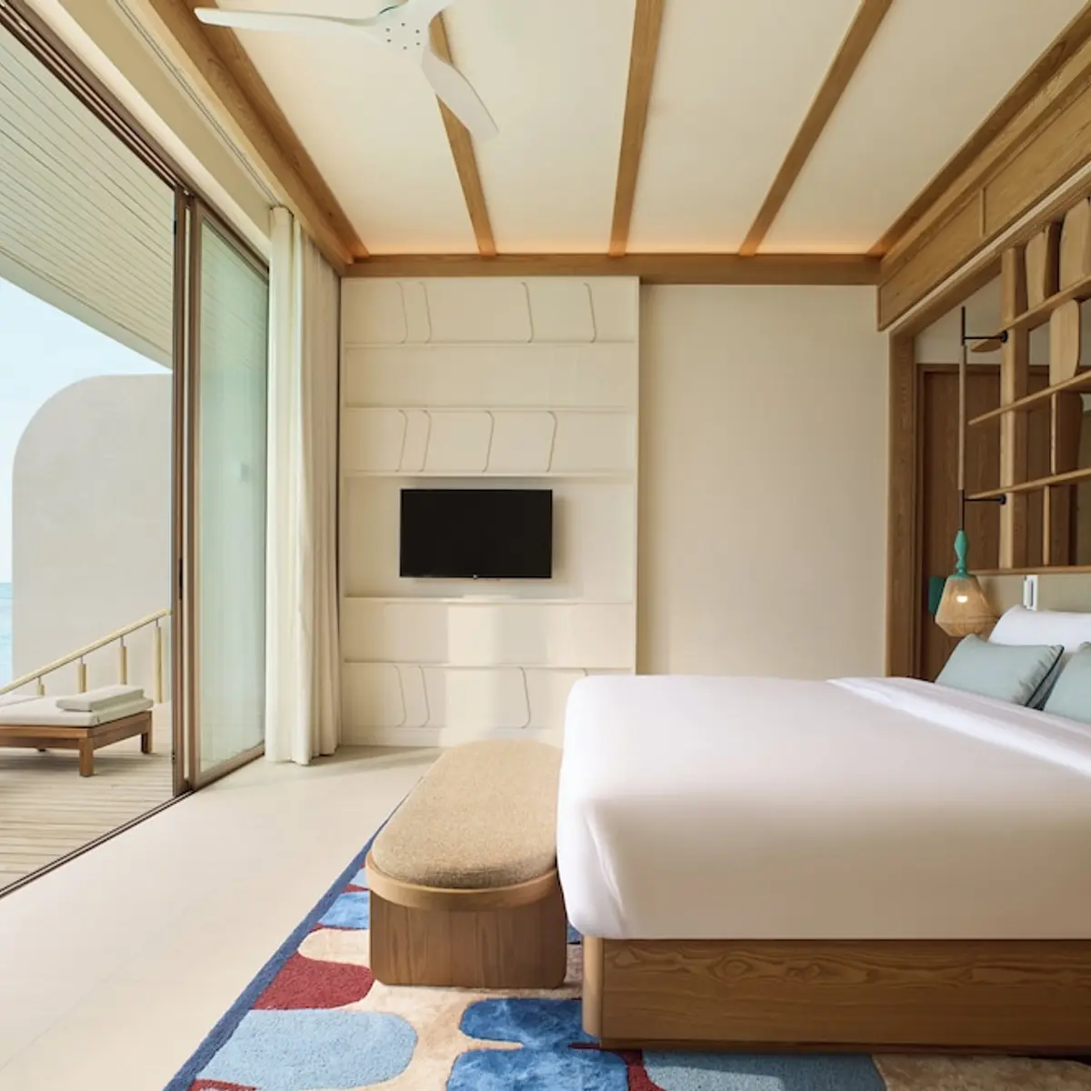 Centara Grand Lagoon Maldives, Kodhipparu Falhu, Maldives 1