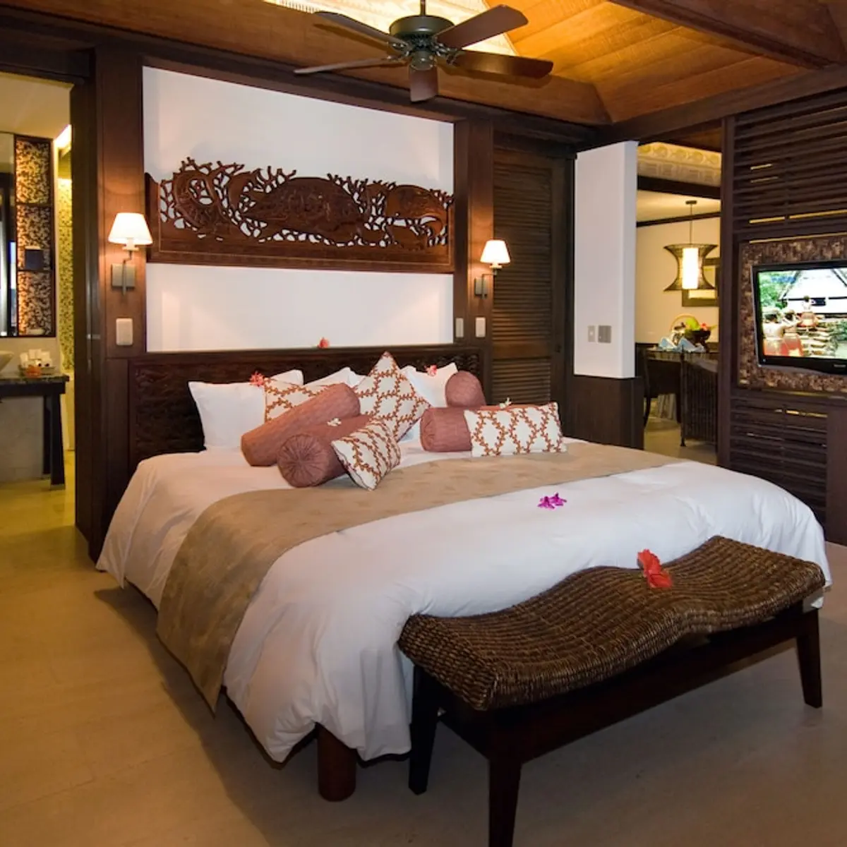 Palau Pacific Resort, Meyungs, Palau 3