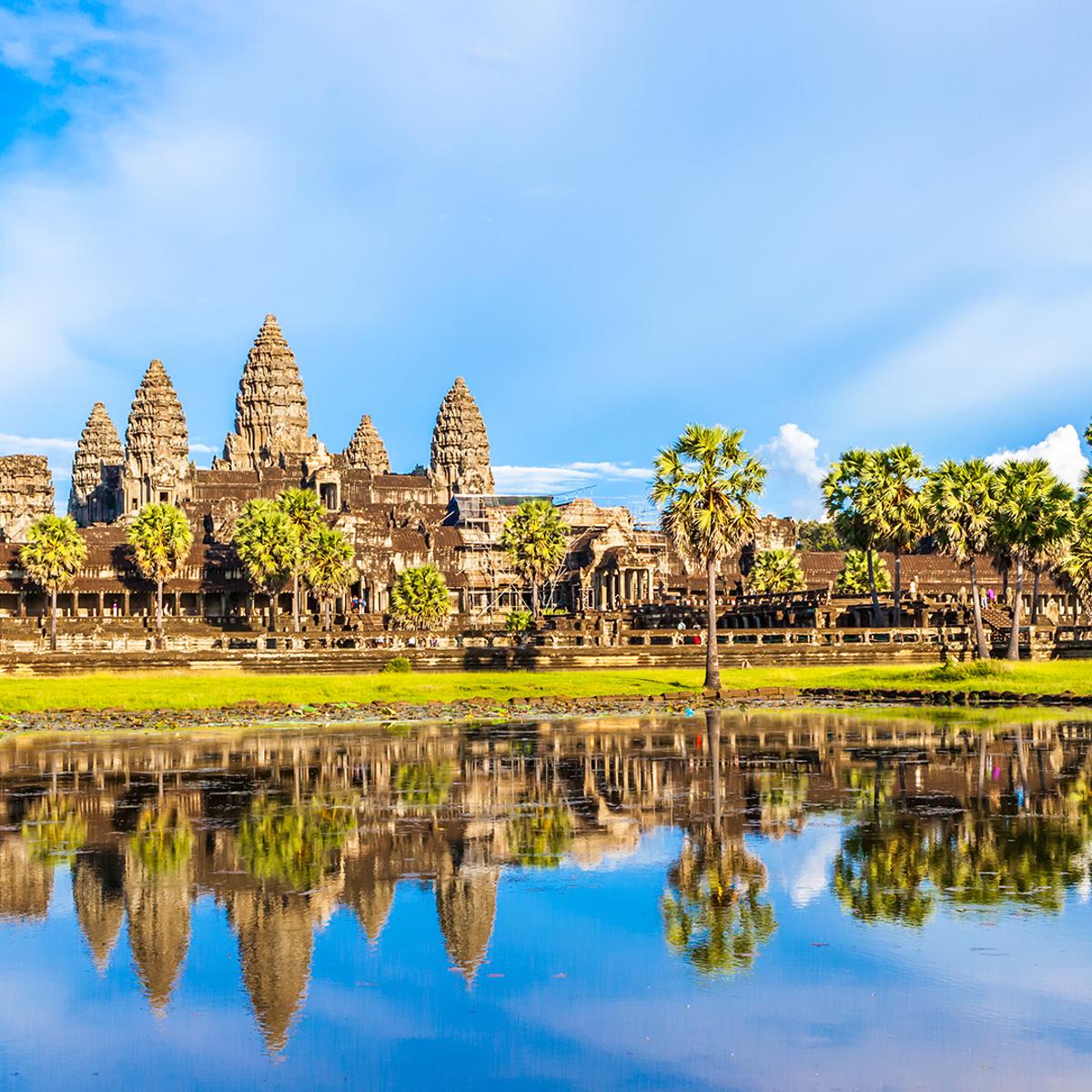 Signature Series: 14-Day Exclusive Vietnam & Cambodia Foodie Tour with Matt Preston and Gary Mehigan by  4