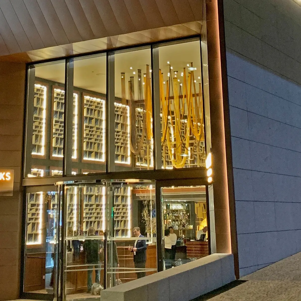 Wine & Books Porto Hotel – Small Luxury Hotels of the World, Porto, Portugal 4
