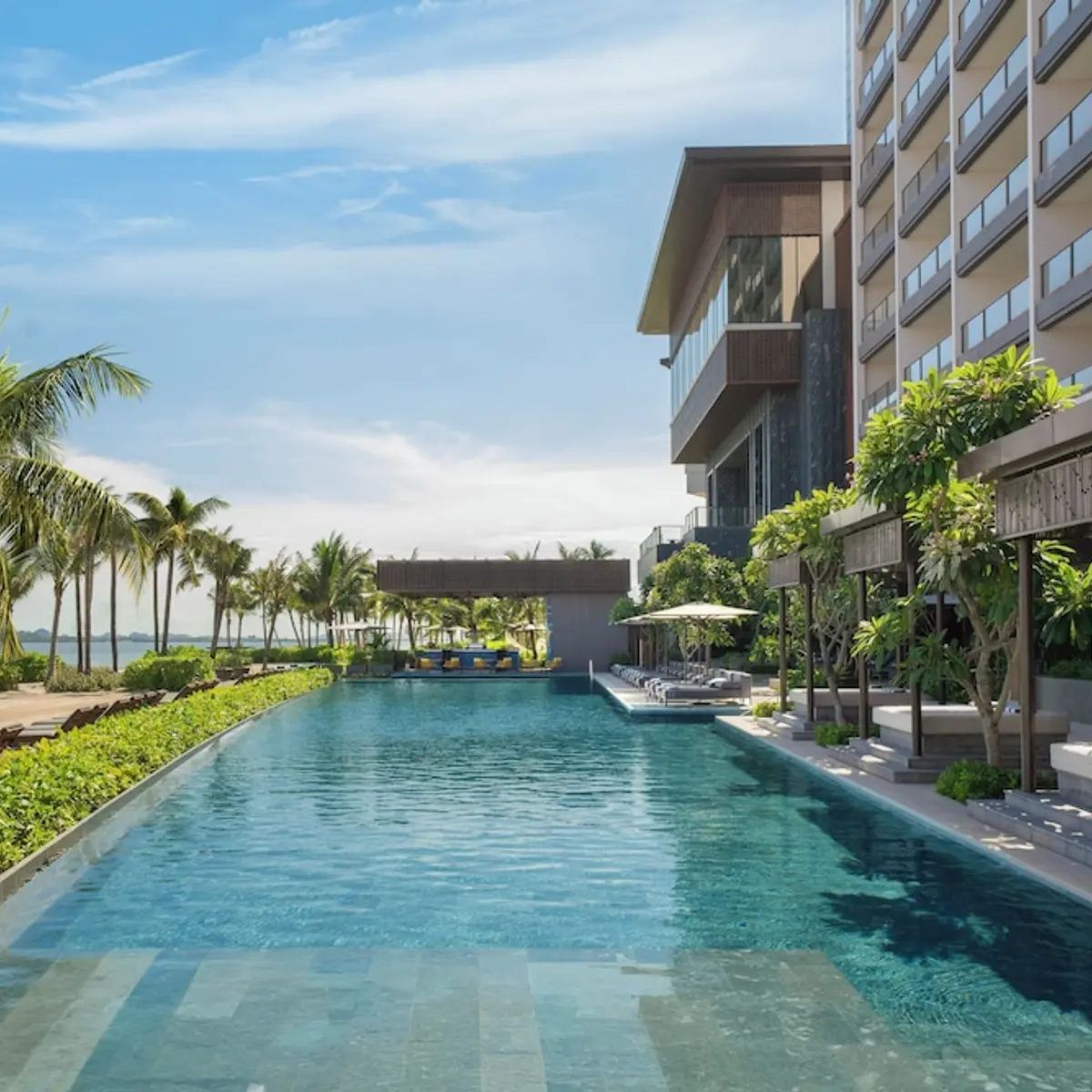 InterContinental Halong Bay Resort by IHG, Bai Chay, Vietnam 8