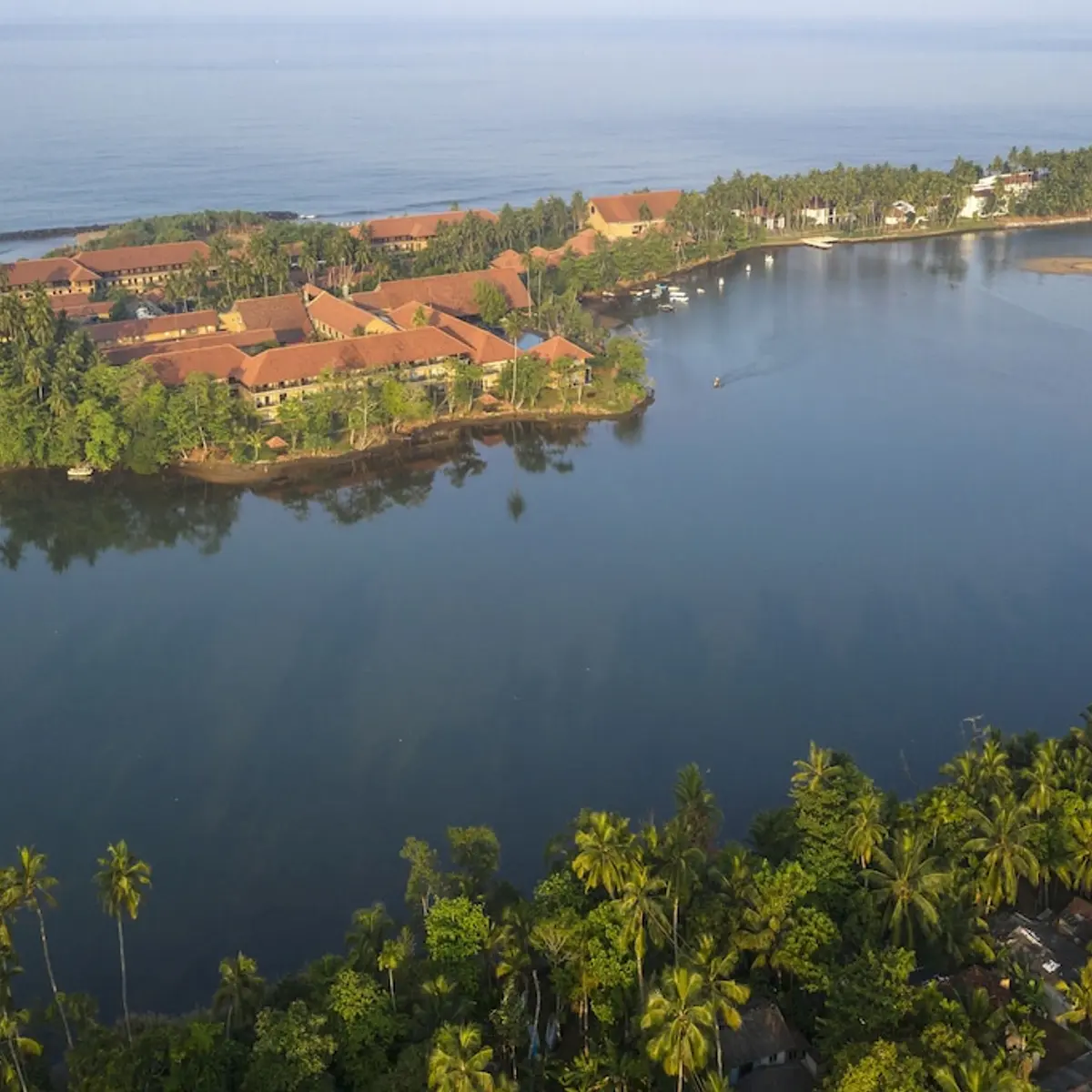 Anantara Kalutara Resort, Kalutara, Sri Lanka 1