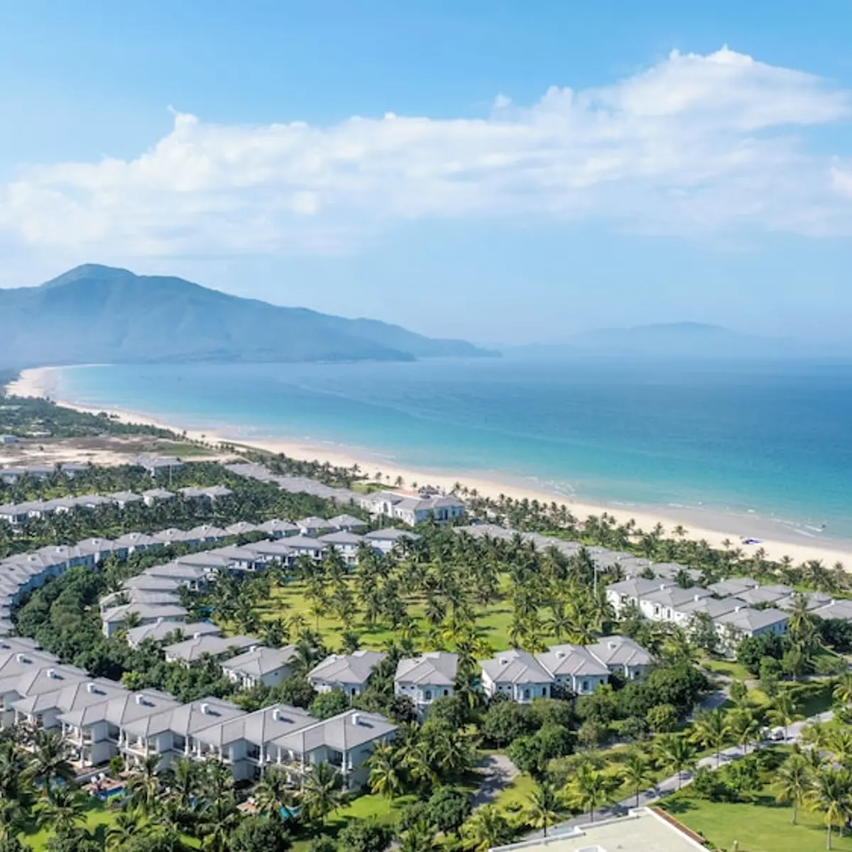 Melia Vinpearl Cam Ranh Beach Resort, Cam Lam, Vietnam 1