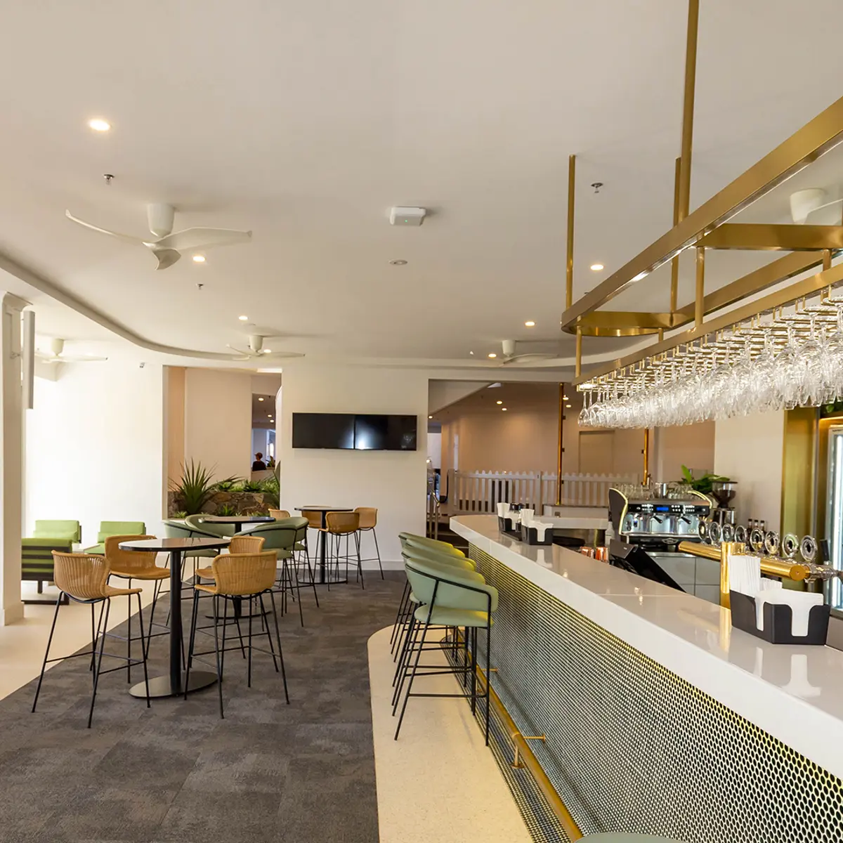 Reef View Hotel Hamilton Island, Hamilton Island, Queensland 6