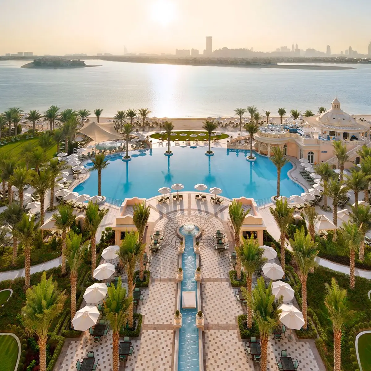 Raffles The Palm Dubai, Dubai, VAE 2