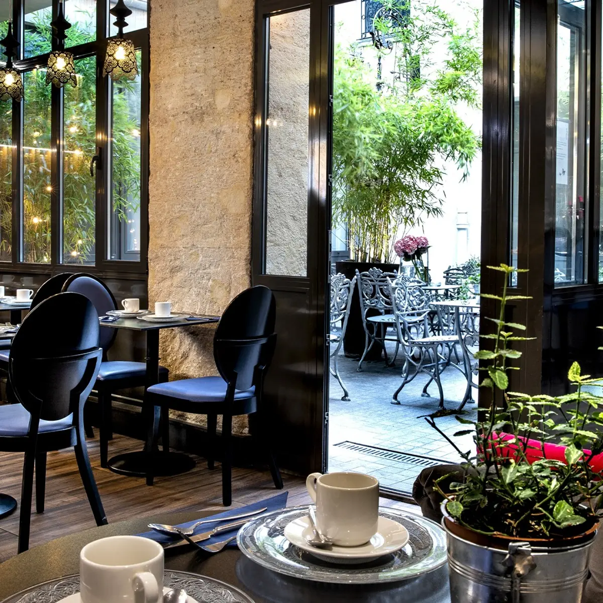 Hôtel Mademoiselle, Paris, France 1