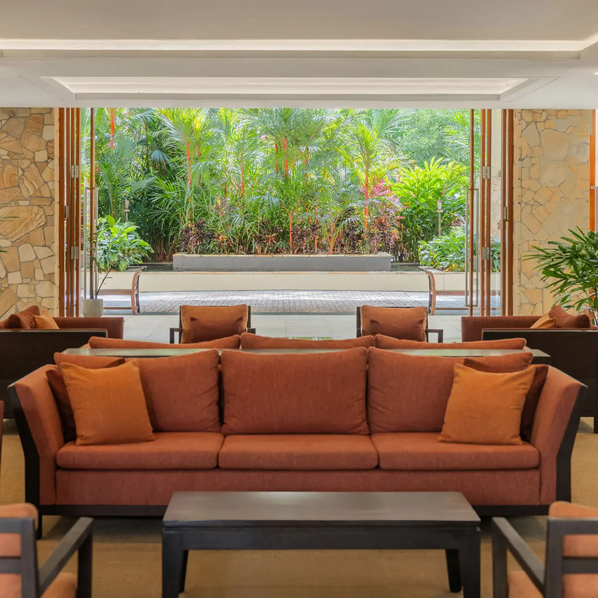 Pullman Palm Cove Sea Temple Resort & Spa, Palm Cove, Queensland 8