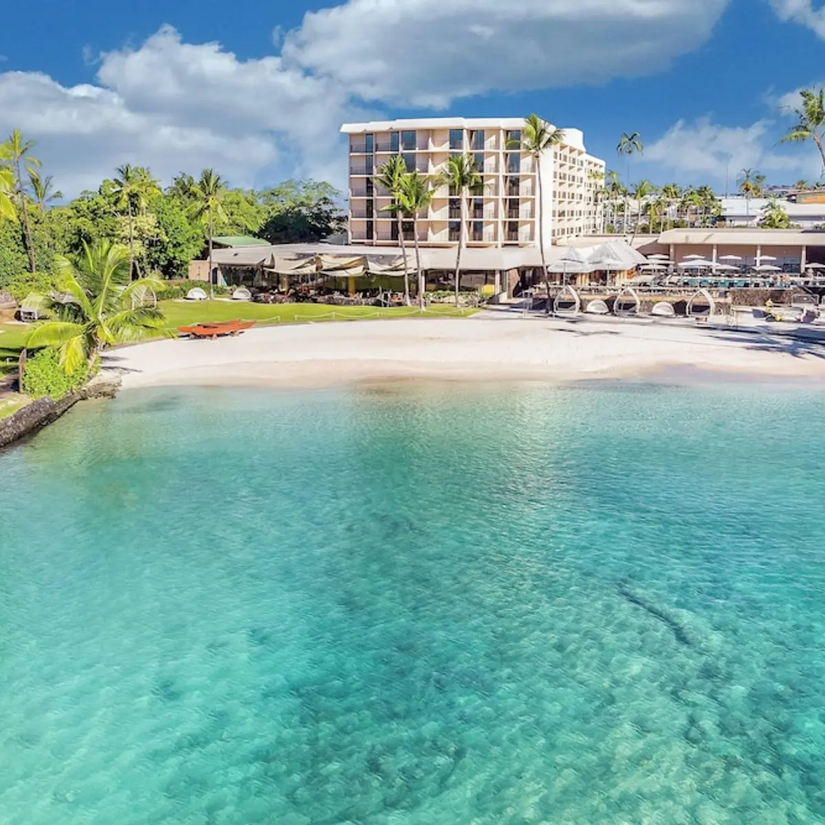 Courtyard by Marriott King Kamehameha's Kona Beach Hotel, Kailua-Kona, United States 1