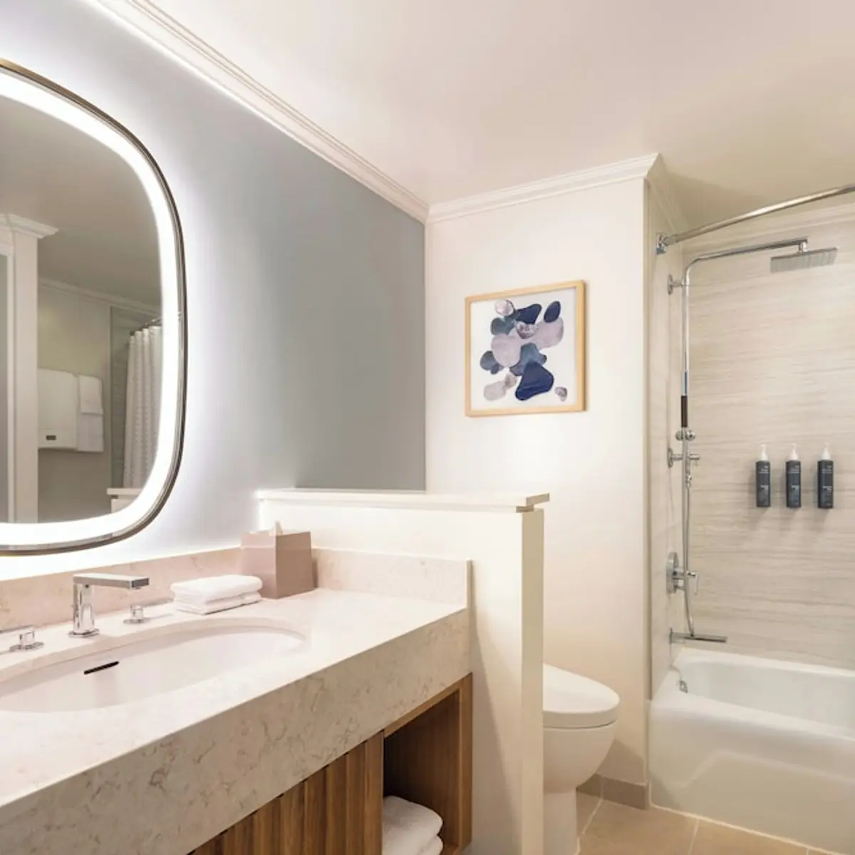 Moana Surfrider, A Westin Resort & Spa, Waikiki Beach, Honolulu, United States 3