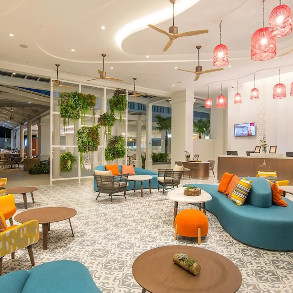 Centara Ao Nang Beach Resort & Spa Krabi, Krabi, Thailand 4