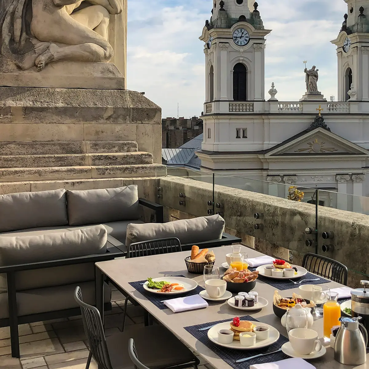 Kozmo Hotel Suites & Spa – Small Luxury Hotels of the World, Budapest, Hungary 6