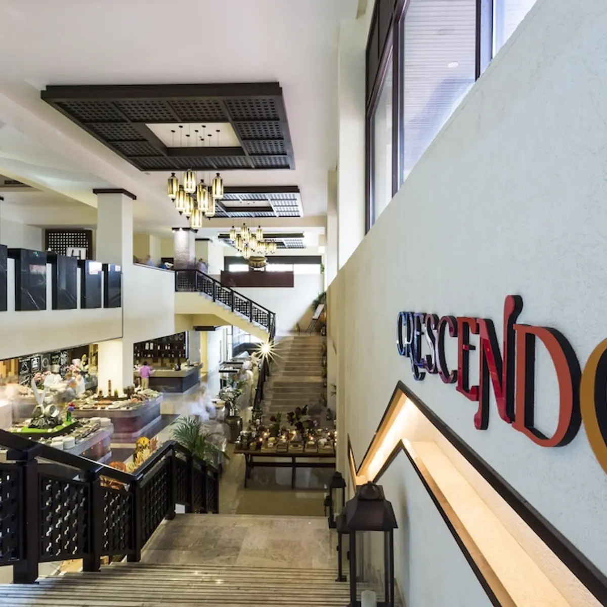 Anantara The Palm Dubai Resort, Dubai, United Arab Emirates 7