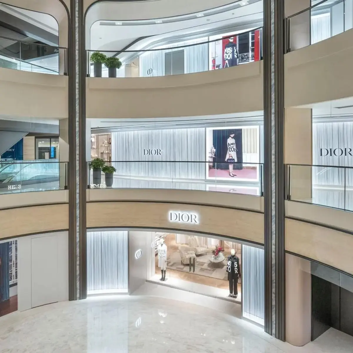 Lanson Place Causeway Bay, Hong Kong Island, Hong Kong 6