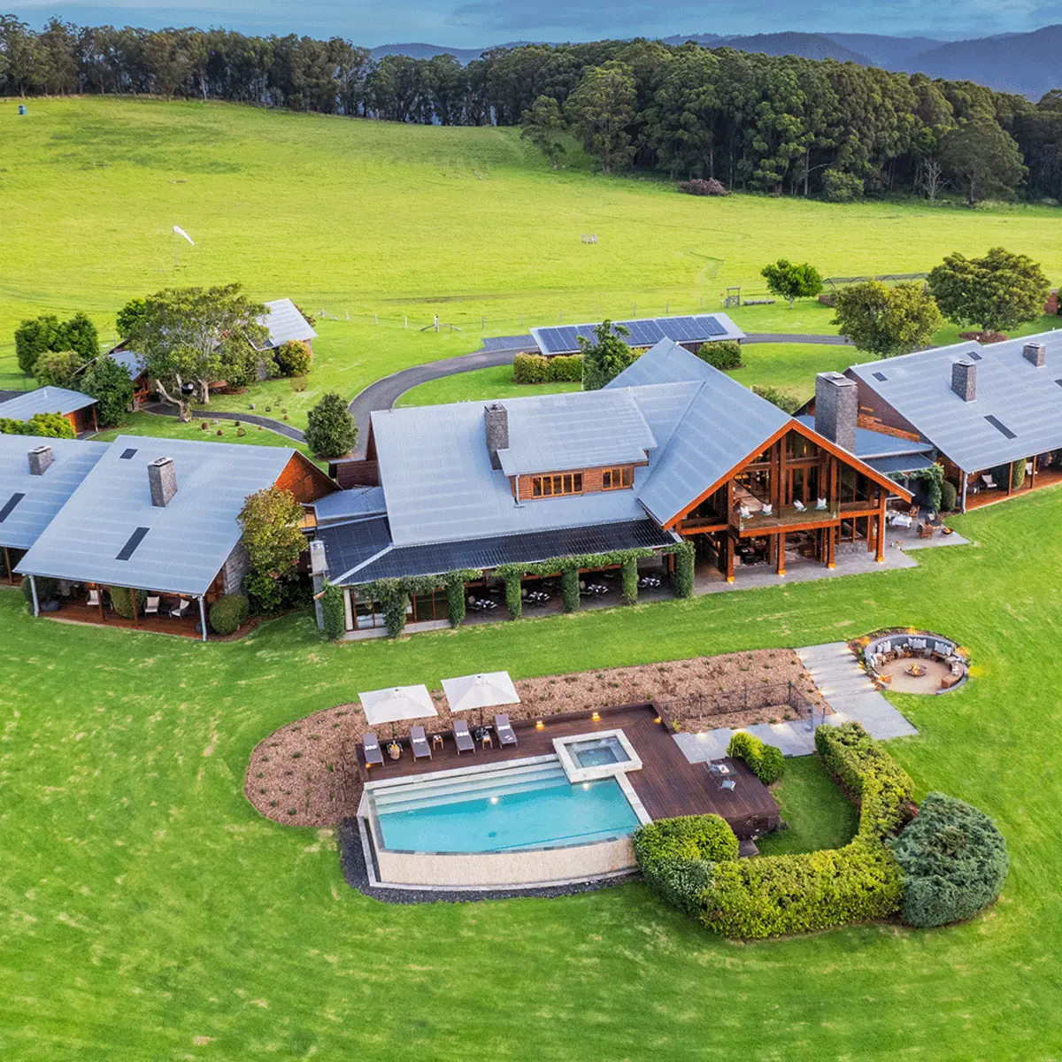 Spicers Peak Lodge, Maryvale, Queensland 1