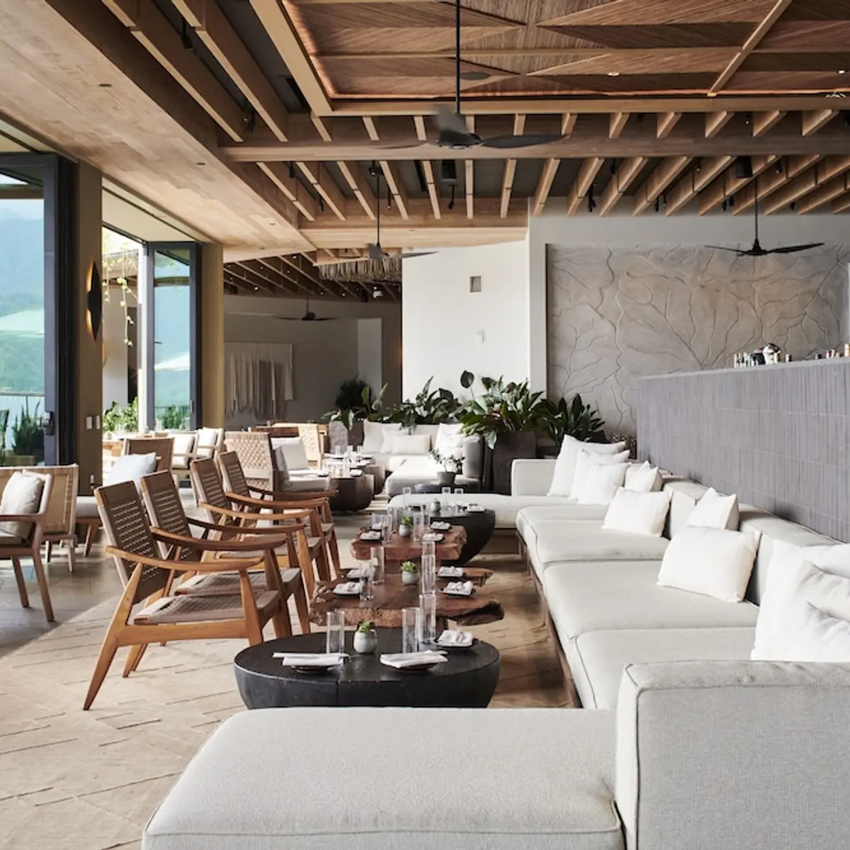 1 Hotel Hanalei Bay, Princeville, United States 7