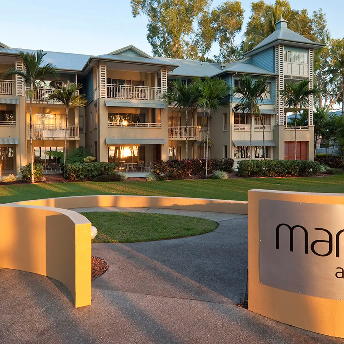 Mantra Amphora Resort, Palm Cove, Queensland 5