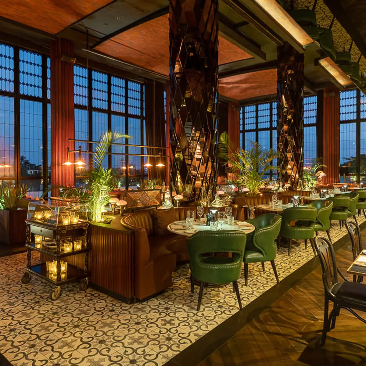 Double-Six Luxury Hotel, Seminyak, Bali 4