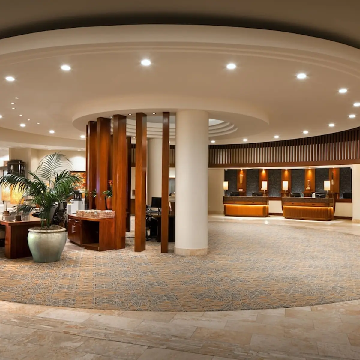 Sheraton Waikiki Beach Resort, Honolulu, United States 8