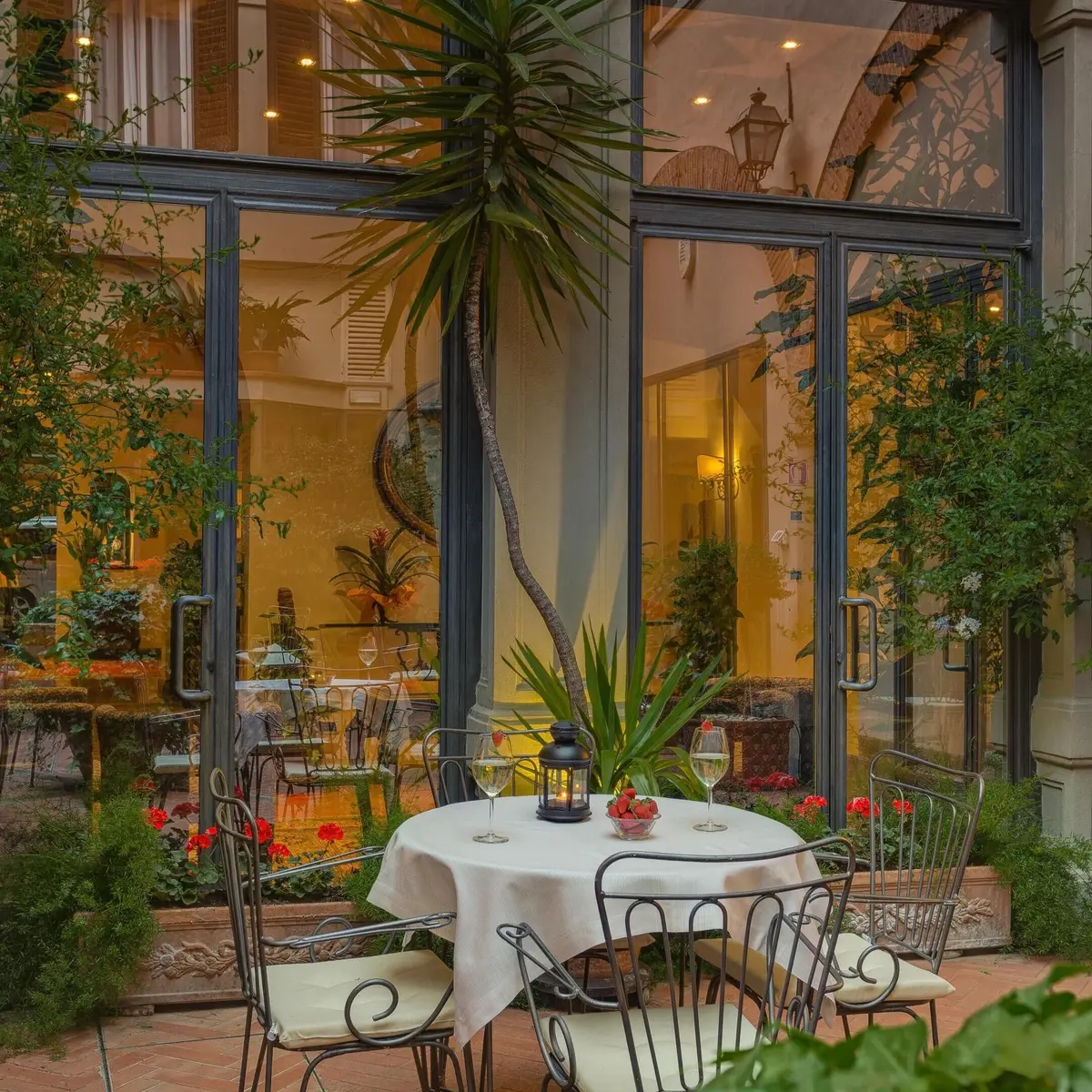 Rivoli Boutique Hotel, Florence, Italy 4