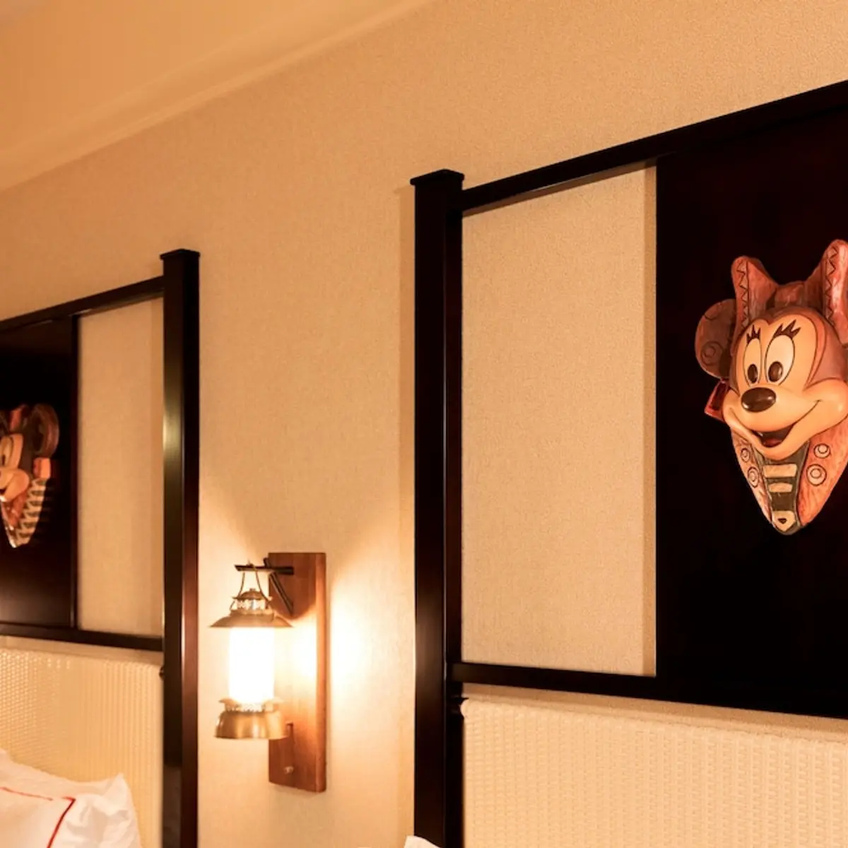 Disney Explorers Lodge, Lantau, Hong Kong 5