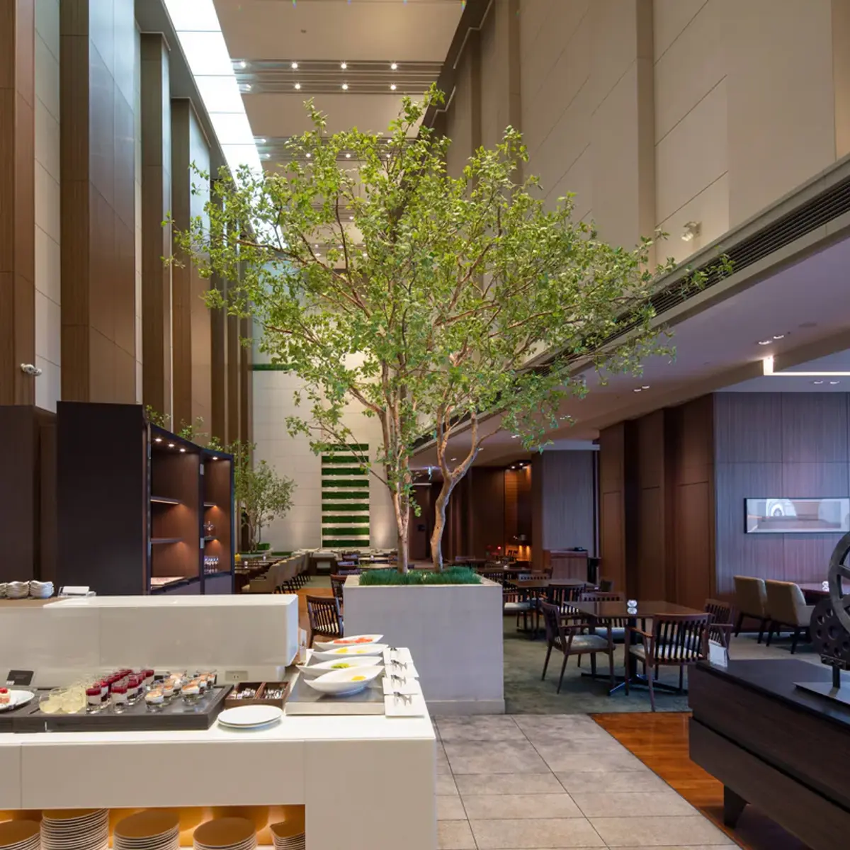 Osaka Marriott Miyako Hotel, Osaka, Japan 7