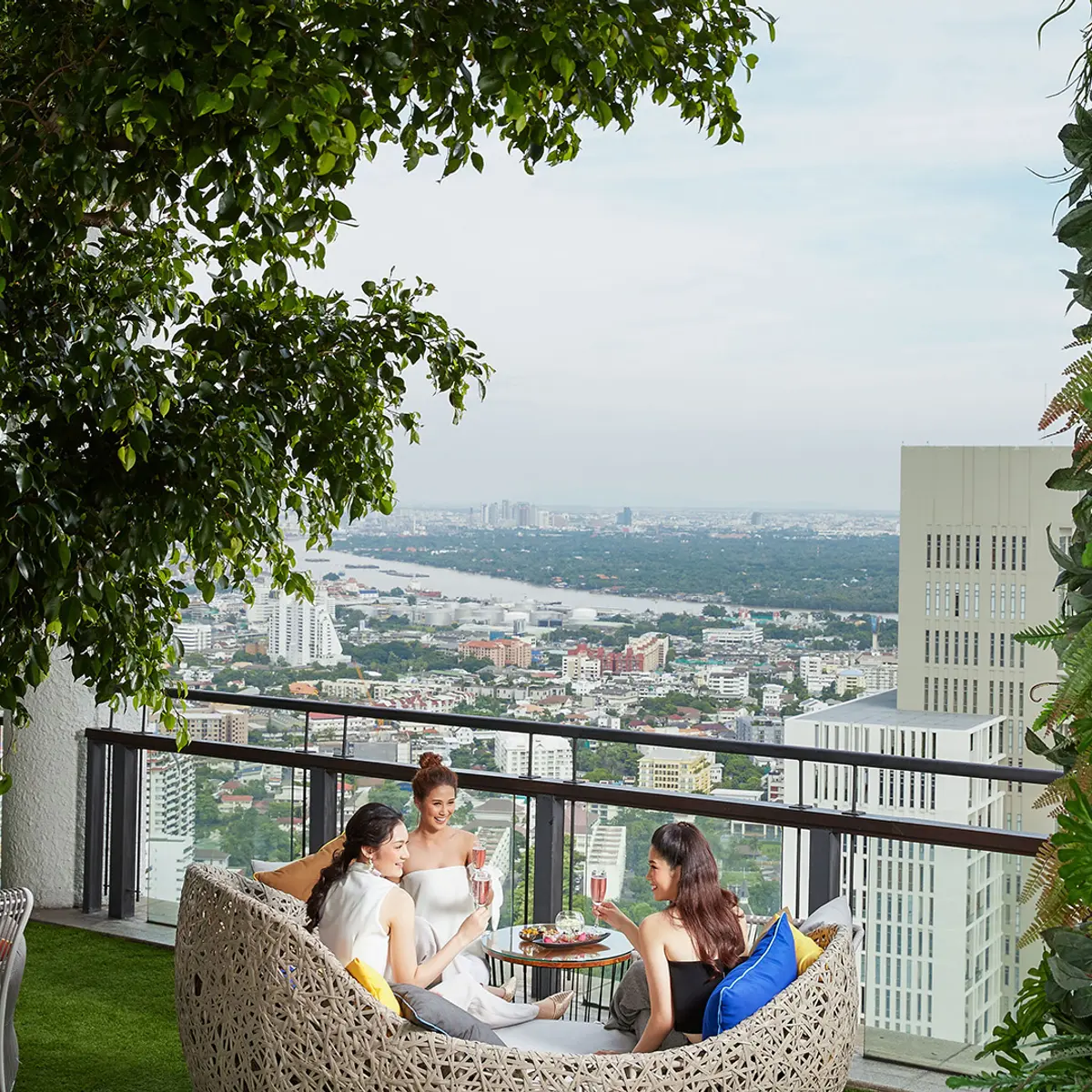 Banyan Tree Bangkok, Bangkok, Thailand 4