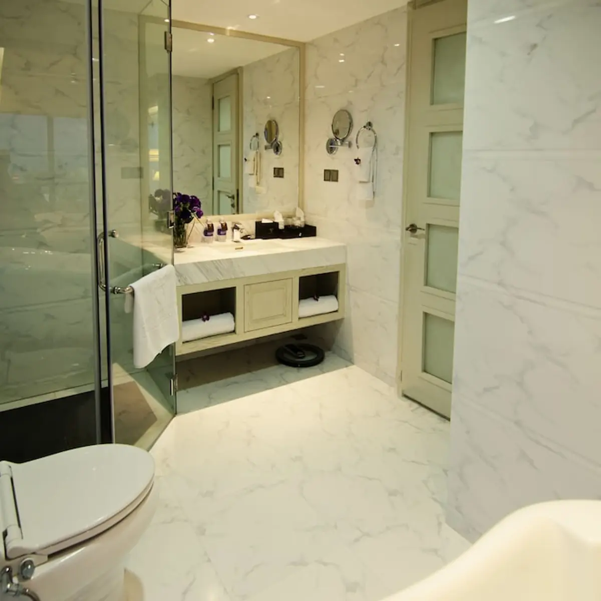 Brilliant Hotel, Da Nang, Vietnam 6