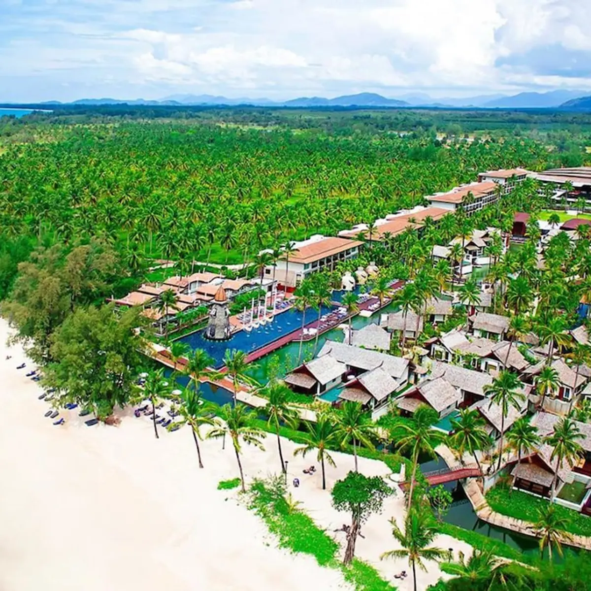 Graceland Khaolak Beach Resort, Takua Pa, Thailand 1