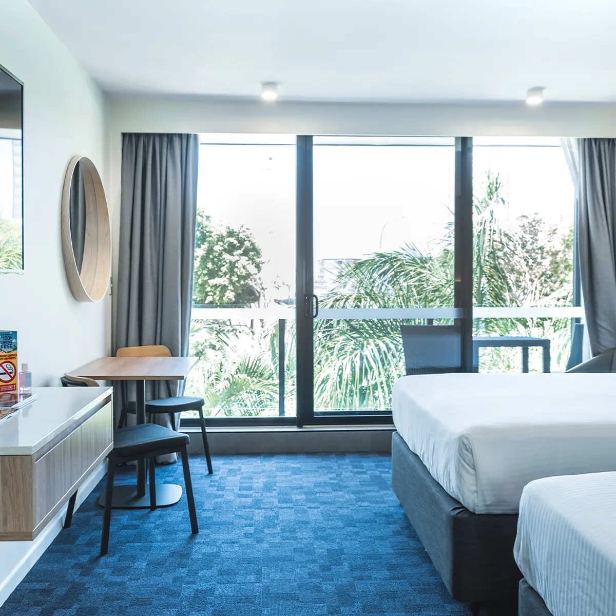 Paradise Resort, Surfers Paradise, Queensland 3