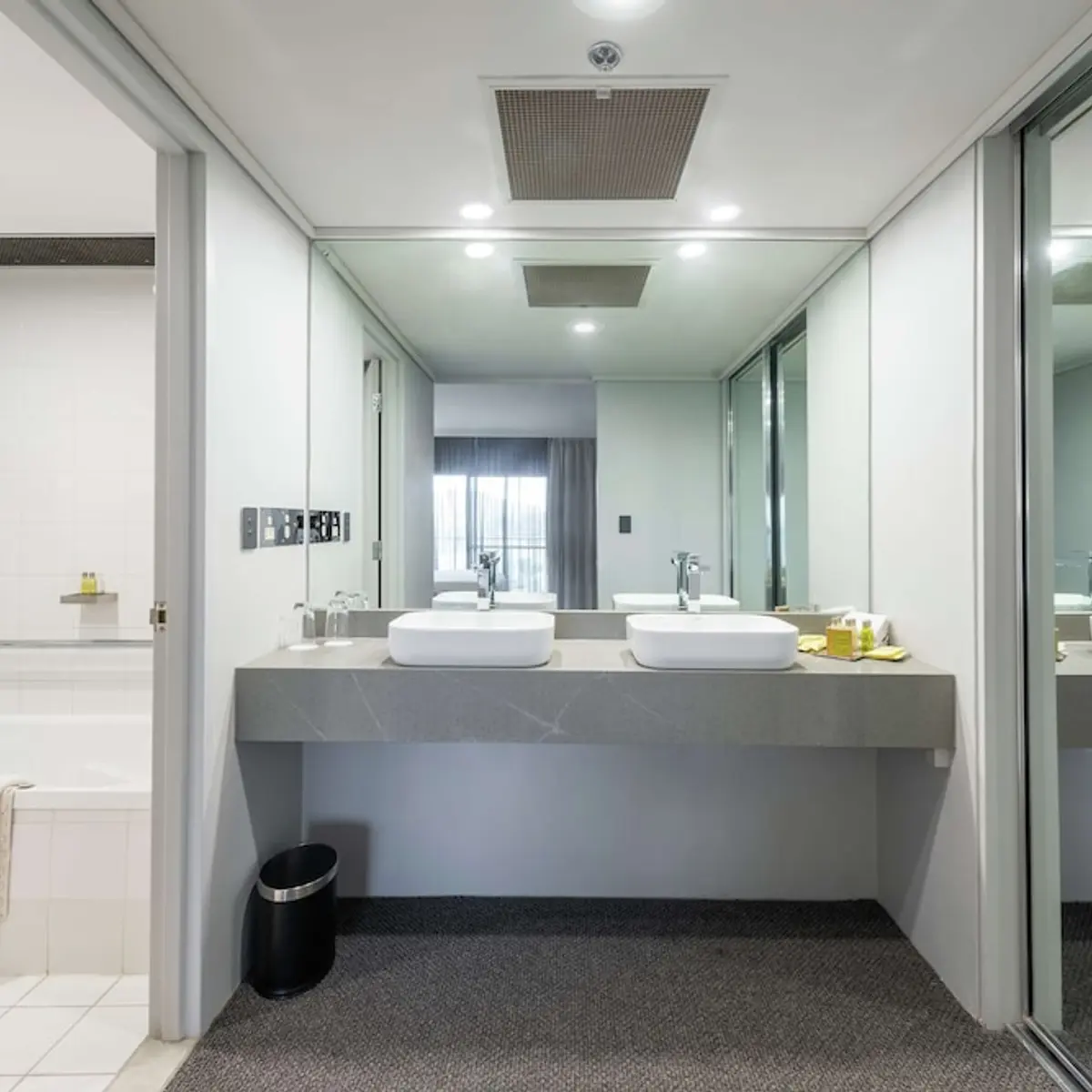 DoubleTree by Hilton Alice Springs, Desert Springs, Australia 7