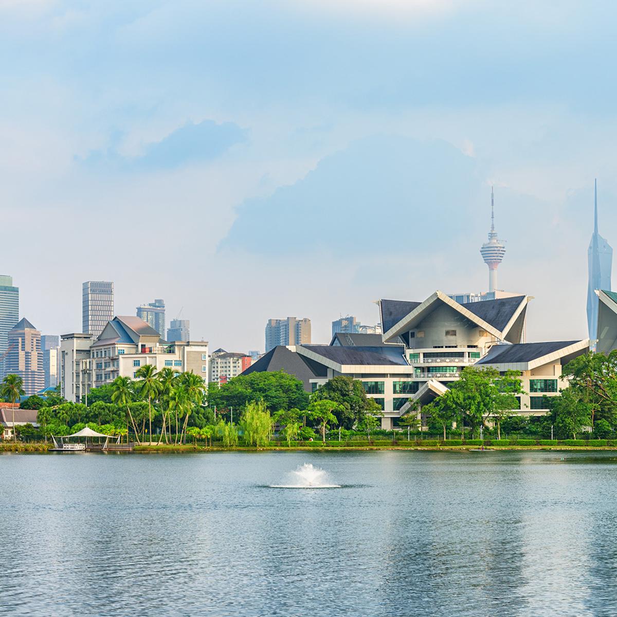 Insider Series: Premium 11-Day Malaysia Highlights with Foodie Experiences Co-Curated by Diana Chan by  4