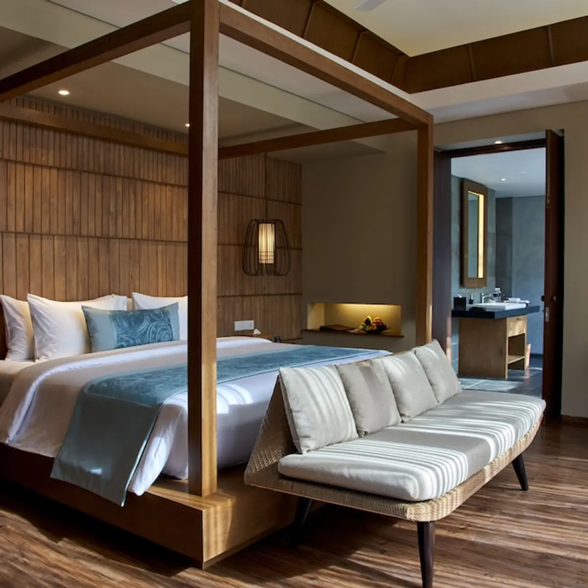 Cross Bali Breakers, Jimbaran, Indonesia 5