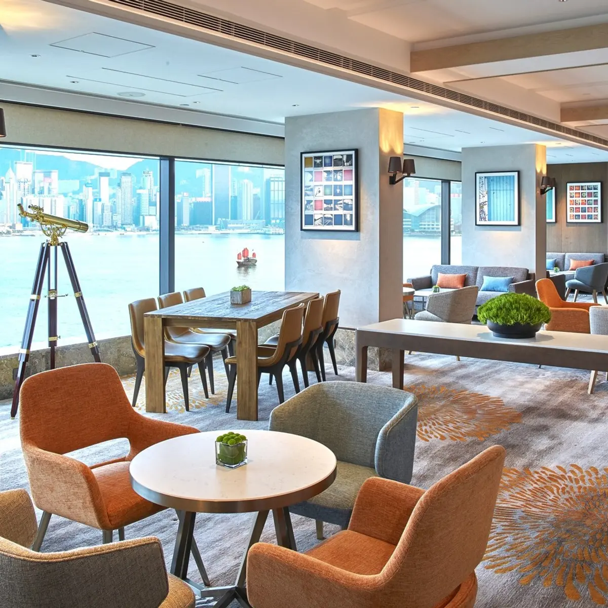 New World Millennium Hong Kong Hotel, Tsim Sha Tsui East, Hong Kong 4