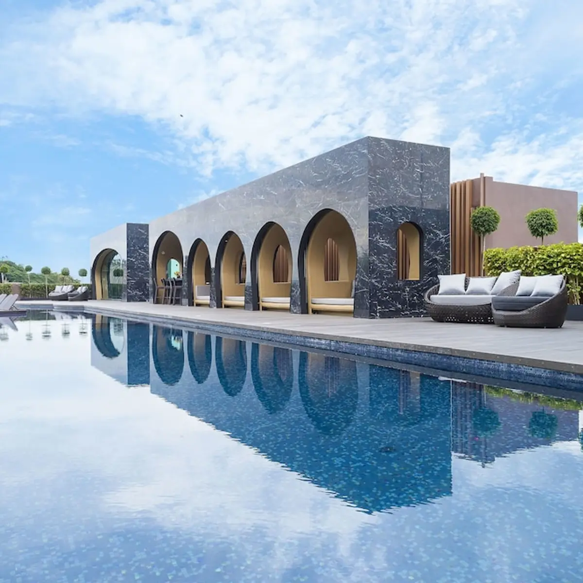 Cross Chiang Mai Riverside, Chiang Mai, Thailand 4